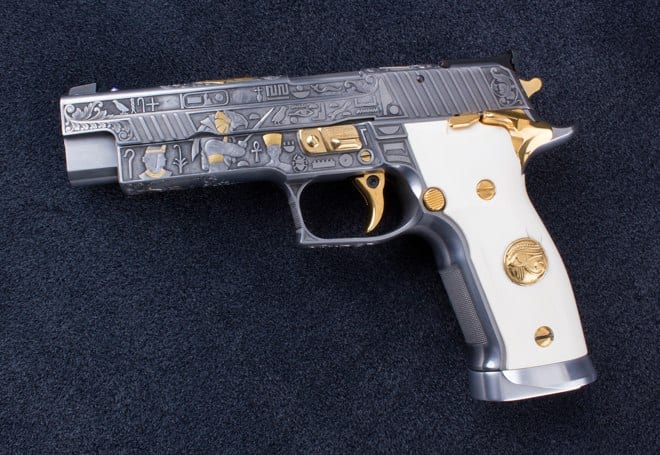 TUTANCHAMUN_BG_3